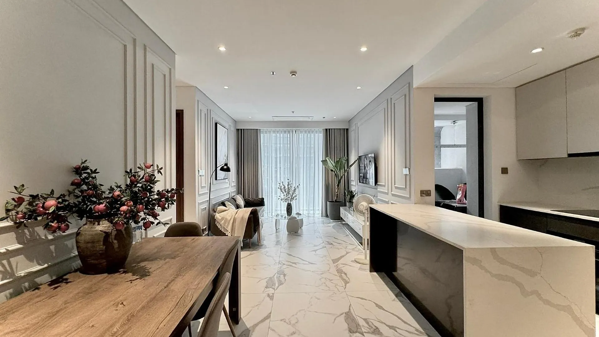 Metropole Thu Thiem - Luna Apartment - Chic, Unbeatable Location, Great Value!!! Ho Chi Minh City