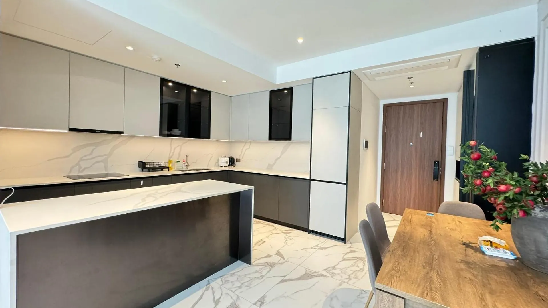 Metropole Thu Thiem - Luna Apartment - Chic, Unbeatable Location, Great Value!!! Ho Chi Minh City 0*,  Vietnam