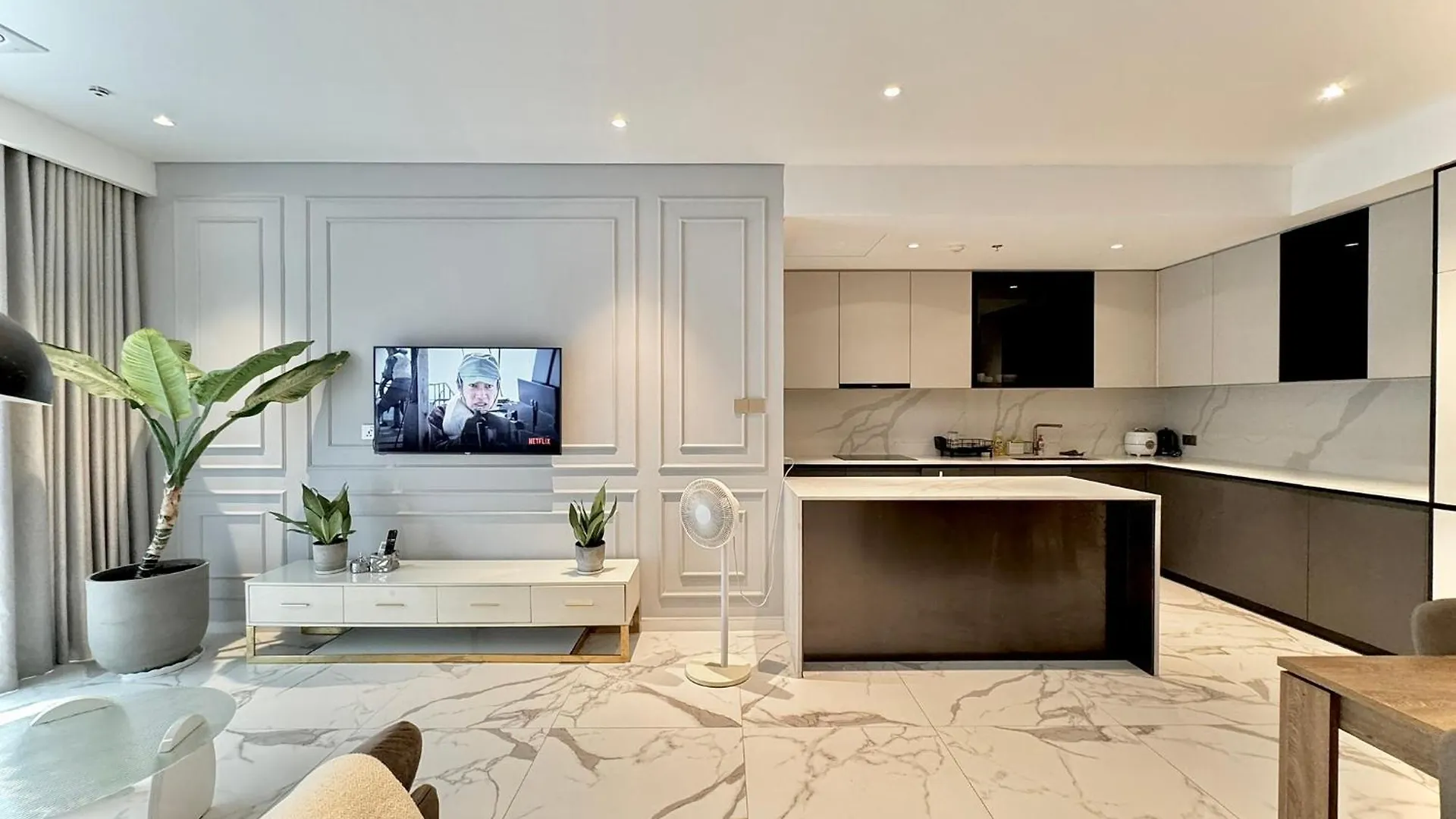 Metropole Thu Thiem - Luna Apartment - Chic, Unbeatable Location, Great Value!!! Ho Chi Minh City Vietnam