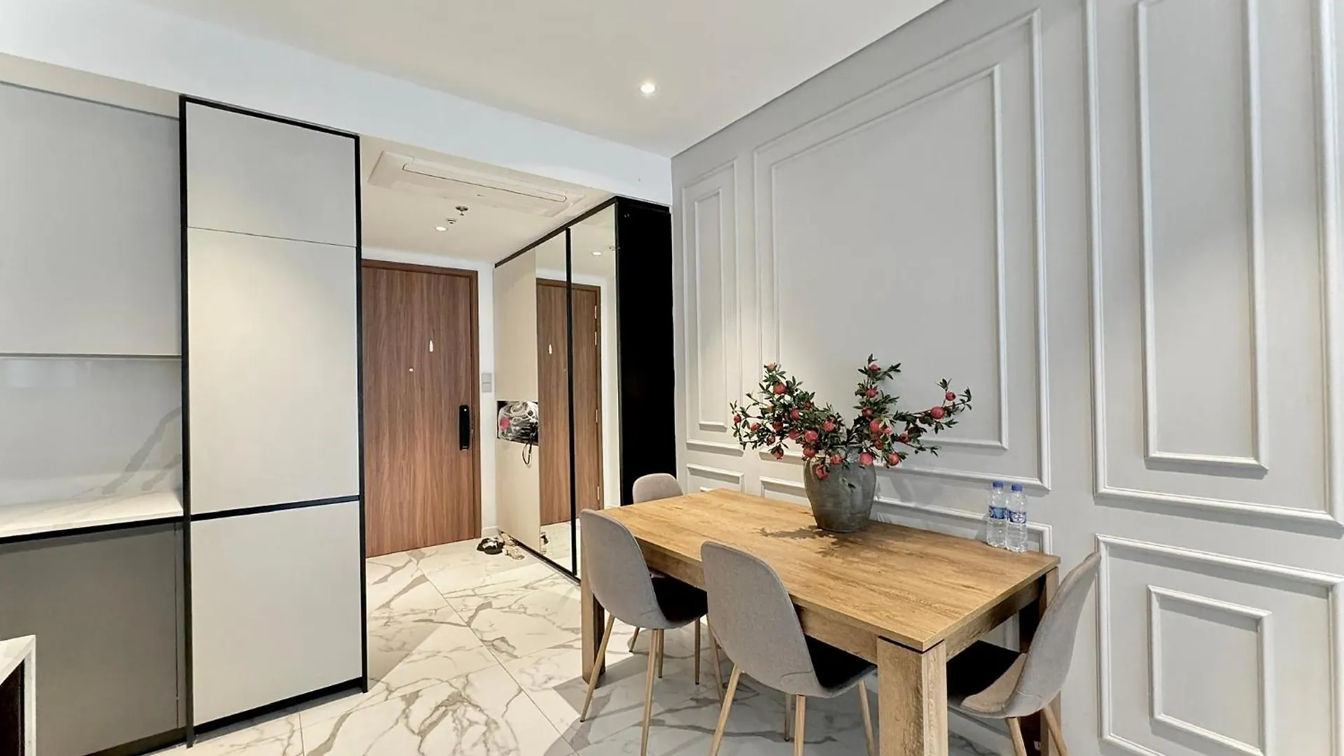Metropole Thu Thiem - Luna Apartment - Chic, Unbeatable Location, Great Value!!! Ho Chi Minh City Vietnam