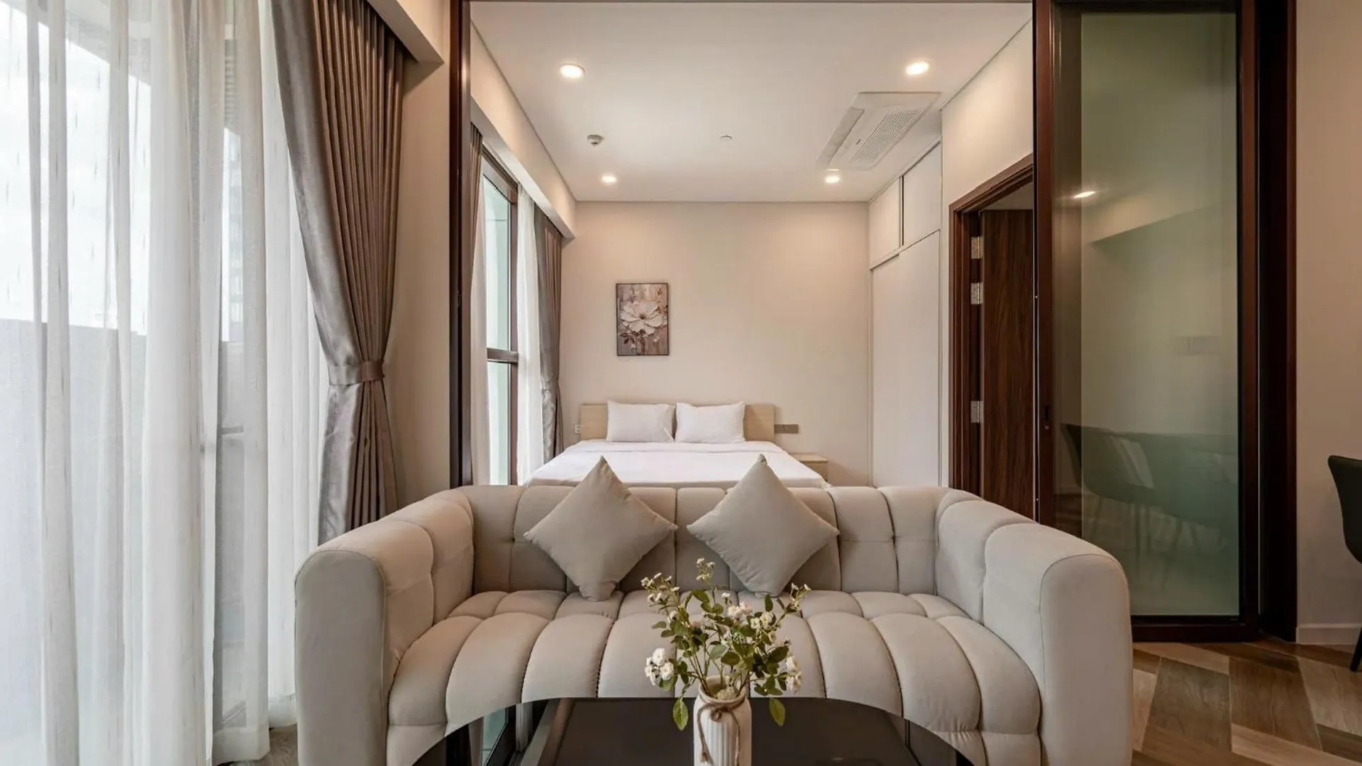 Metropole Thu Thiem - Luna Apartment - Chic, Unbeatable Location, Great Value!!! Ho Chi Minh City 0*,  Vietnam