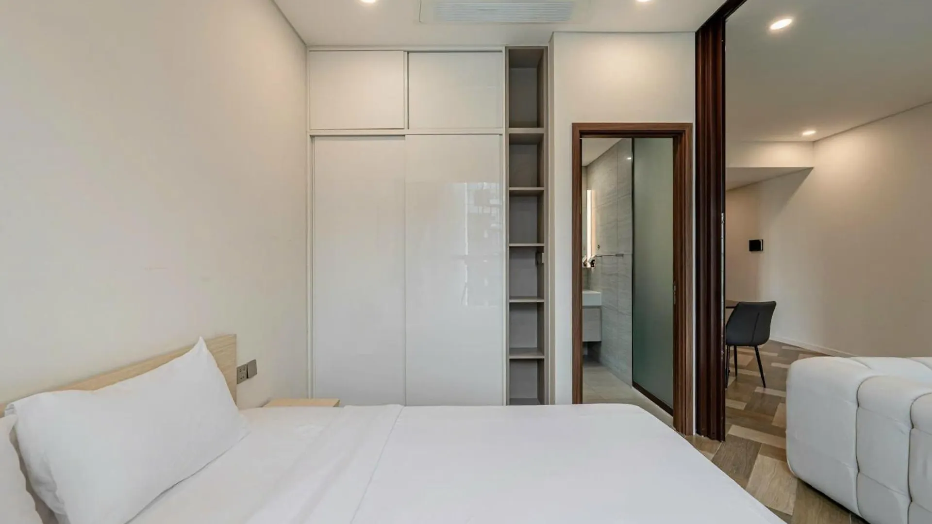 Metropole Thu Thiem - Luna Apartment - Chic, Unbeatable Location, Great Value!!! Ho Chi Minh City 0*,  Vietnam